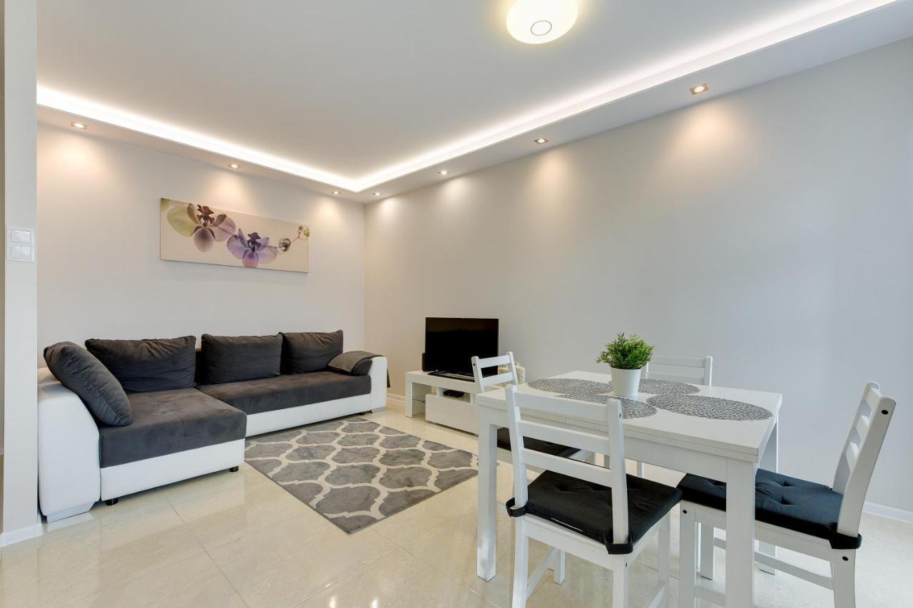 Aviator White Apartment Gdansk Bagian luar foto